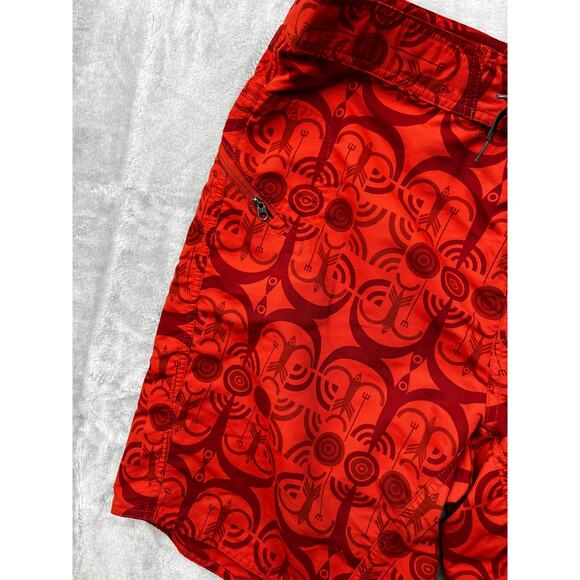 Patagonia Men’s Wavefarer Red Printed Beach Board Shorts Size 32 - Picture 5 of 9